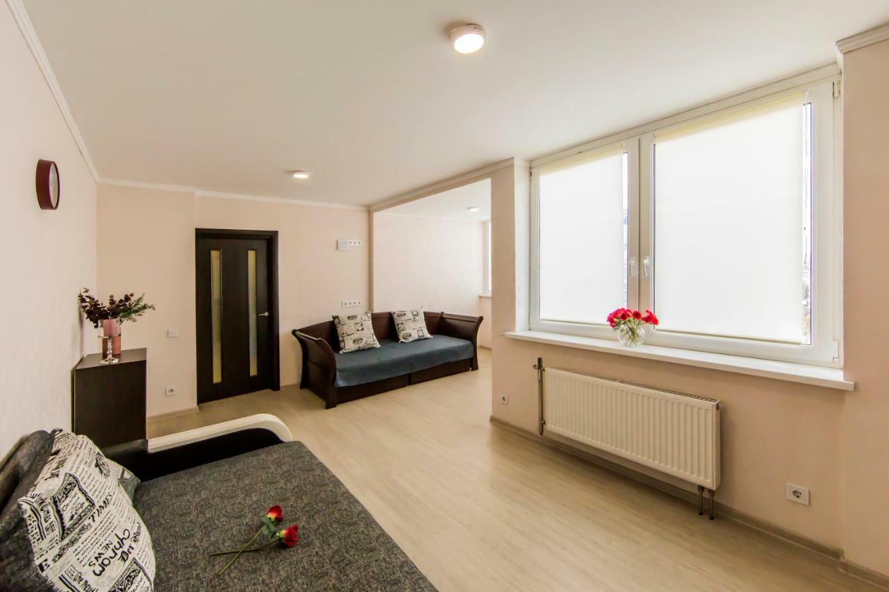 Super View, Luxury Apartment Near Chernihiv Metro. Kyiv Exterior photo
